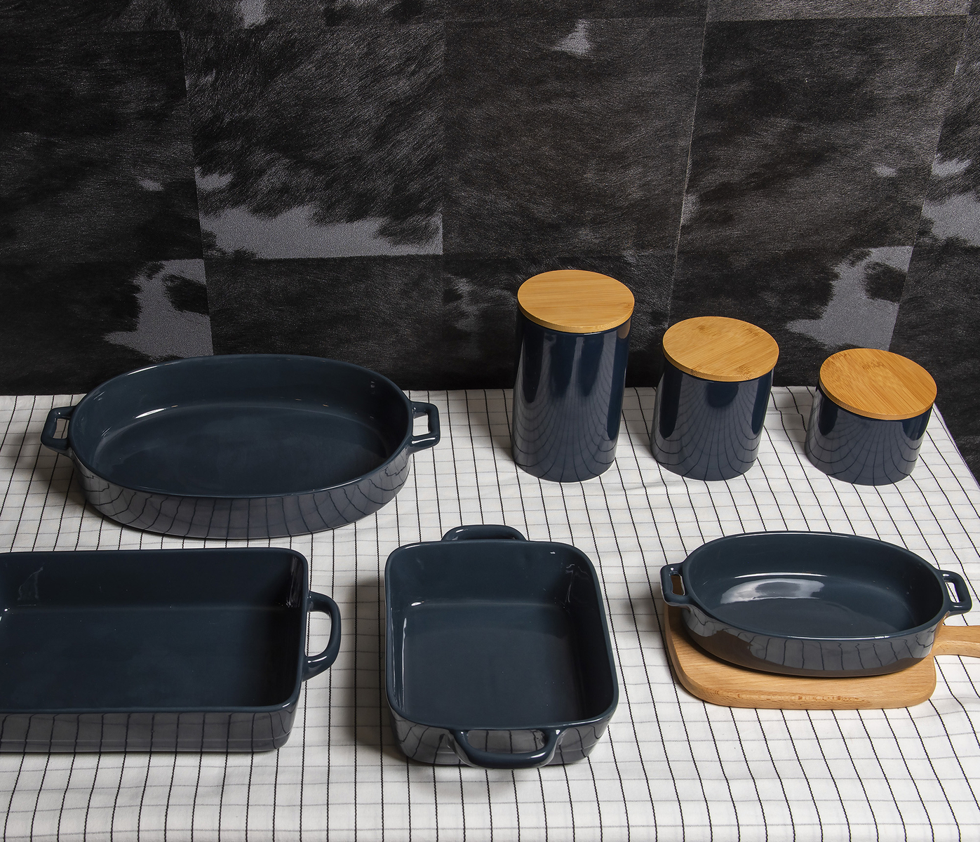 KENNEX GROUP Collection Dinnerware Stoneware